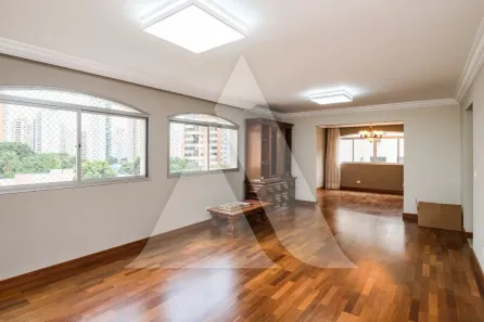 Apartamento com 3 Quartos à venda, 206m² no Vila Uberabinha, São Paulo