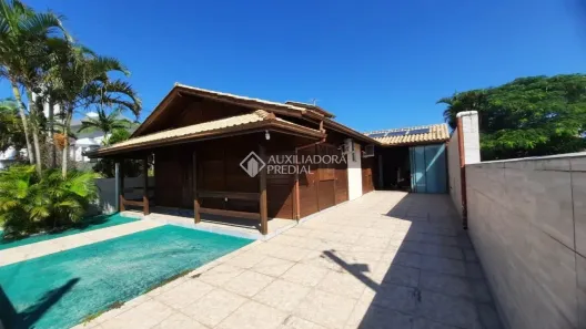 Casa com 3 Quartos à venda, 180m² no Praia do Sonho, Palhoça