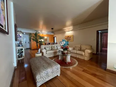 Apartamento com 3 Quartos à venda, 173m² no Leme, Rio de Janeiro
