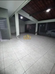 Casa com 3 Quartos à venda, 98m² no Recanto dos Pássaros, Cuiabá