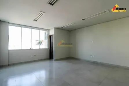 Sala Comercial para alugar, 37m² no Centro, Divinópolis