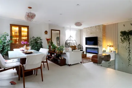 Apartamento com 3 Quartos à venda, 220m² no Vila Ipojuca, São Paulo