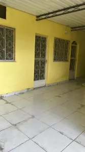 Casa com 1 Quarto para alugar, 50m² no Bangu, Rio de Janeiro