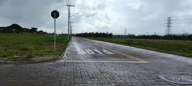 Lote/Terreno à venda, 198m² no Prefeito José Walter, Fortaleza