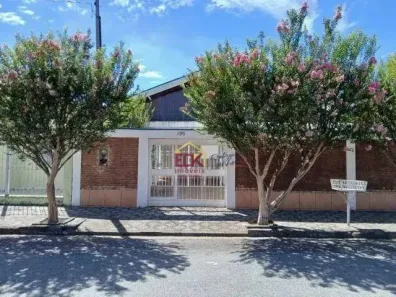 Casa com 3 Quartos à venda, 157m² no Jardim Santa Clara, Taubaté