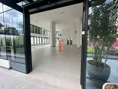 Ponto Comercial para alugar, 242m² no Vila Gomes Cardim, São Paulo