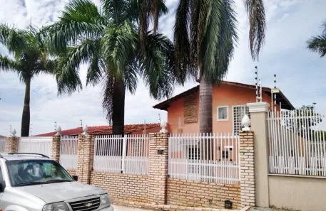 Sobrado com 3 Quartos à venda, 800m² no Setor Habitacional Taquari, Brasília