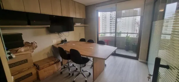 Sala Comercial para alugar, 45m² no Itaim Bibi, São Paulo