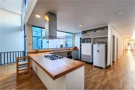 Casa com 6 Quartos à venda, 510m² no Vila Anglo Brasileira, São Paulo