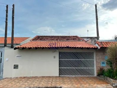 Casa com 3 Quartos à venda, 98m² no Jardim Maria Luiza, Araraquara