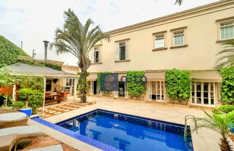 Casa com 5 Quartos à venda, 584m² no Vila Madalena, São Paulo