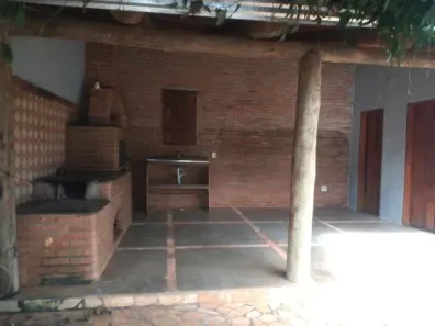 Casa com 3 Quartos à venda, 180m² no Santa Rosa, Uberlândia