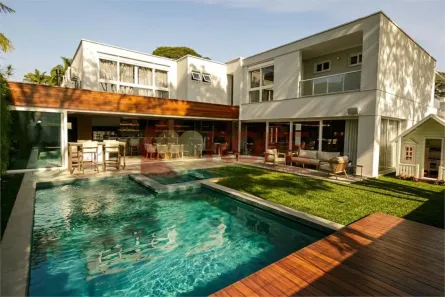 Casa de Condomínio com 4 Quartos à venda, 650m² no Campo Belo, São Paulo