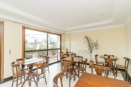 Apartamento com 2 Quartos para alugar, 72m² no Petrópolis, Porto Alegre