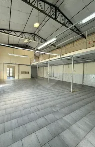 Galpão/Depósito/Armazém para alugar, 340m² no Centro, Vinhedo
