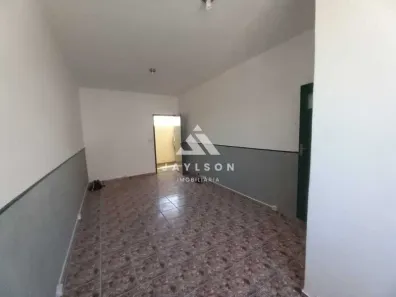 Sala Comercial à venda, 25m² no Penha Circular, Rio de Janeiro