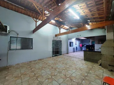 Casa com 2 Quartos à venda, 126m² no Pompéia, Piracicaba