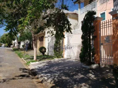Sobrado com 3 Quartos à venda, 200m² no Água Fria, São Paulo