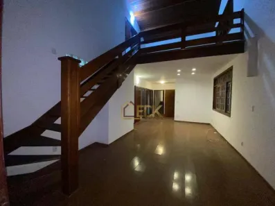 Sobrado com 3 Quartos à venda, 200m² no Centro, Taubaté