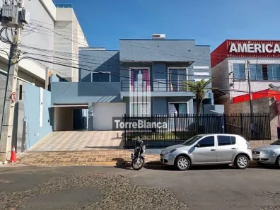 Sobrado com 5 Quartos à venda, 339m² no Uvaranas, Ponta Grossa