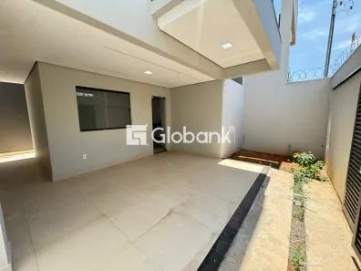 Casa com 3 Quartos à venda, 75m² no Planalto, Montes Claros