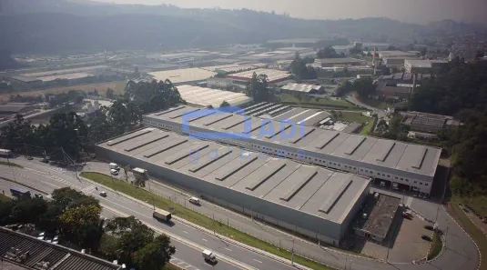 Galpão/Depósito/Armazém para alugar, 3894m² no Jardim Itaquiti, Barueri