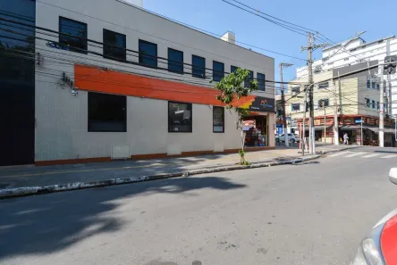 Ponto Comercial para alugar, 220m² no Pinheiros, São Paulo