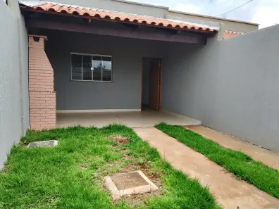 Casa com 2 Quartos à venda, 75m² no Residencial Della Penna, Goiânia
