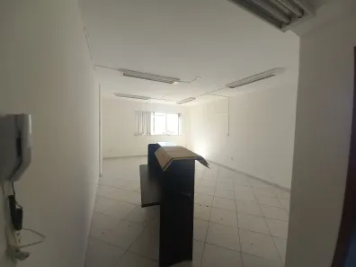 Sala Comercial para alugar, 35m² no Praia Campista, Macaé