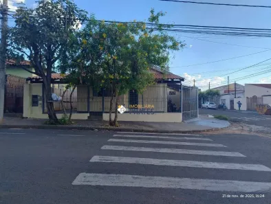 Casa com 3 Quartos à venda, 180m² no Vila Ipiranga, São José do Rio Preto
