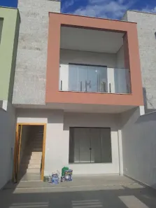 Casa com 3 Quartos à venda, 140m² no Lagoa, Macaé