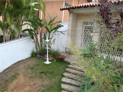 Casa com 3 Quartos à venda, 293m² no Jardim das Bandeiras, São Paulo