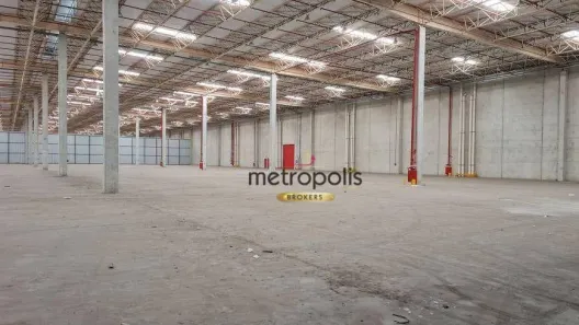 Galpão/Depósito/Armazém para alugar, 10776m² no Irajá, Rio de Janeiro