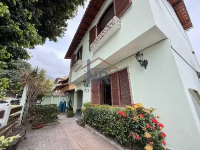 Casa de Condomínio com 4 Quartos à venda, 313m² no Anil, Rio de Janeiro