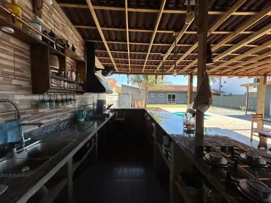 Casa com 3 Quartos à venda, 180m² no Centro, Palhoça