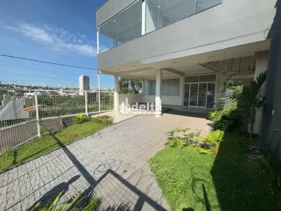 Ponto Comercial para alugar, 240m² no Vigilato Pereira, Uberlândia