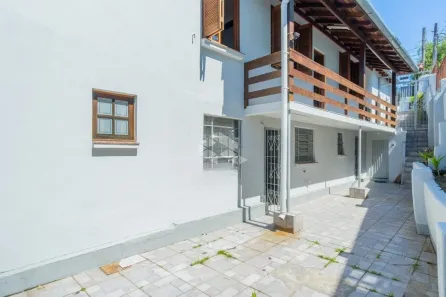 Casa com 3 Quartos à venda, 150m² no Medianeira, Porto Alegre