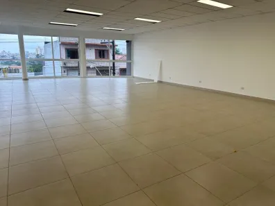 Prédio Comercial para alugar, 931m² no Parque das Nações, Santo André