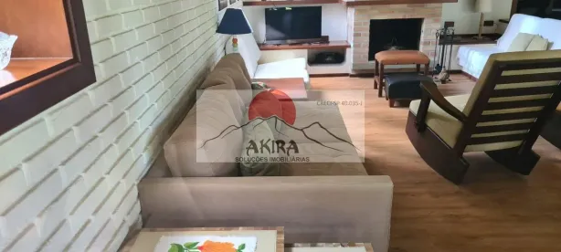 Casa com 5 Quartos para alugar, 300m² no Pinheiral I, Atibaia