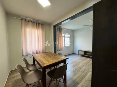 Apartamento com 2 Quartos à venda, 42m² no Barreiros, São José