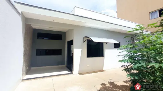 Casa com 3 Quartos à venda, 235m² no Vila Santa Helena, Presidente Prudente