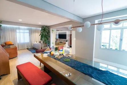 Casa com 3 Quartos à venda, 200m² no Indianópolis, São Paulo