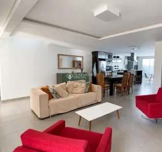 Casa com 3 Quartos para alugar, 145m² no Campeche, Florianópolis