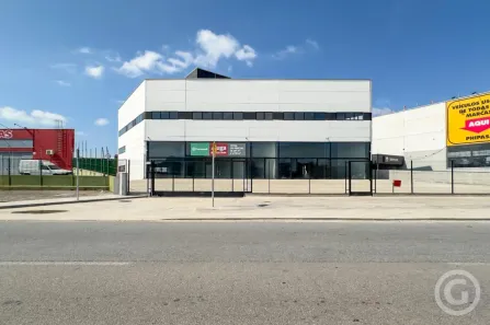 Sala Comercial para alugar, 198m² no Centro, Palhoça