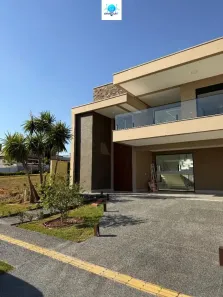 Casa com 4 Quartos à venda, 360m² no Jardins França, Goiânia
