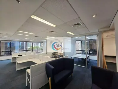 Sala Comercial para alugar, 300m² no Vila Olímpia, São Paulo