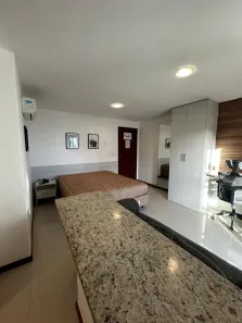 Flat com 1 Quarto para alugar, 39m² no Cavaleiros, Macaé