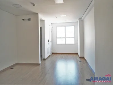 Sala Comercial à venda, 28m² no Centro, Jacareí