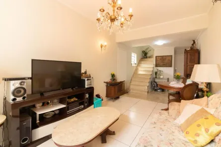 Casa com 5 Quartos à venda, 220m² no Indianópolis, São Paulo