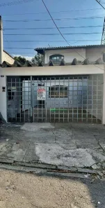 Sobrado com 2 Quartos para alugar, 200m² no Jardim Taboão, São Paulo